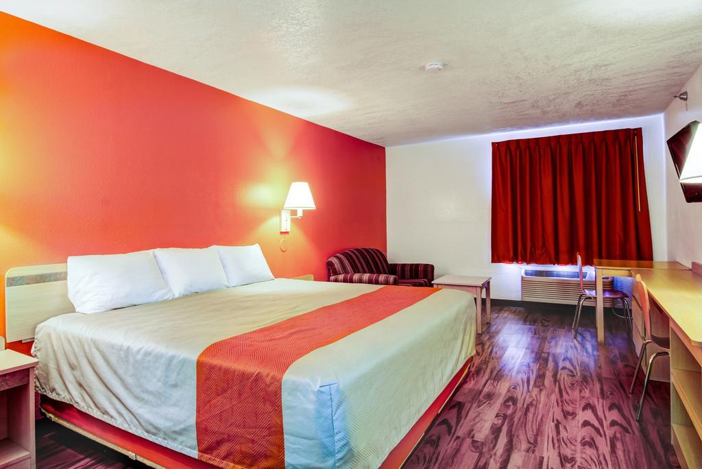 Motel 6-Columbia, Mo - East Экстерьер фото