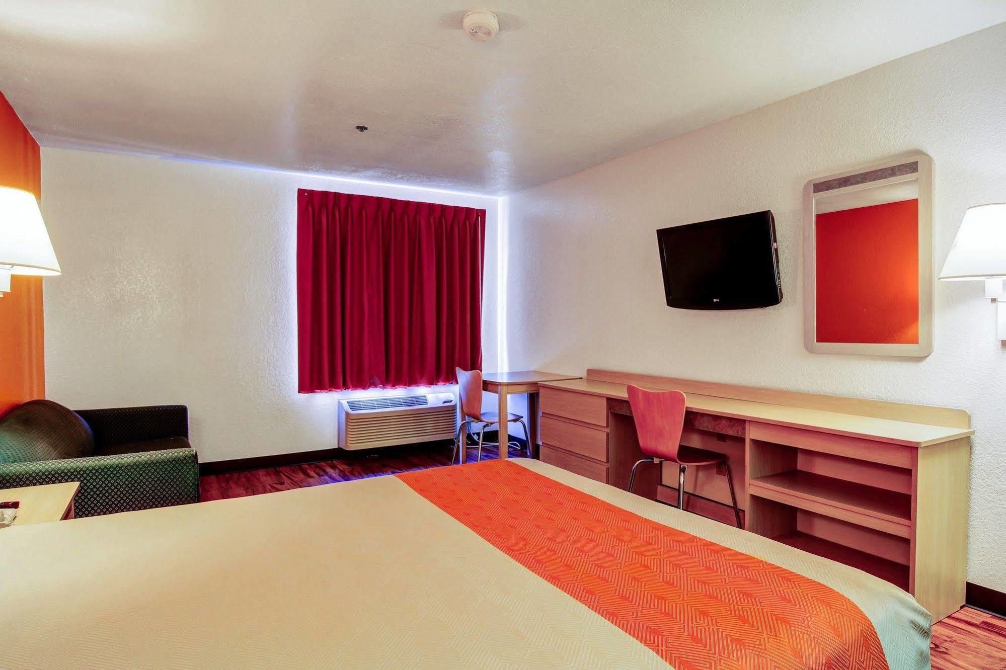 Motel 6-Columbia, Mo - East Экстерьер фото