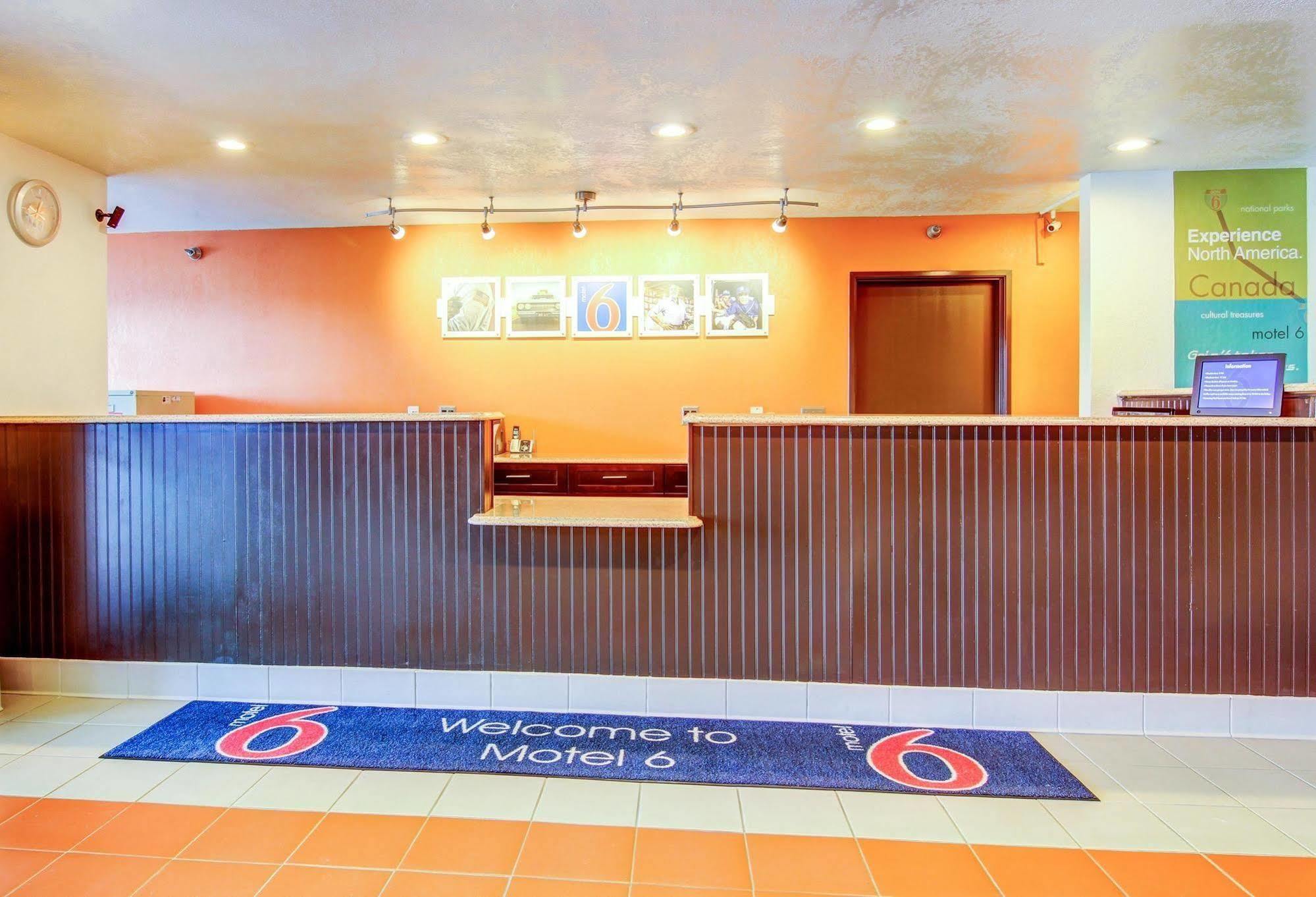 Motel 6-Columbia, Mo - East Экстерьер фото