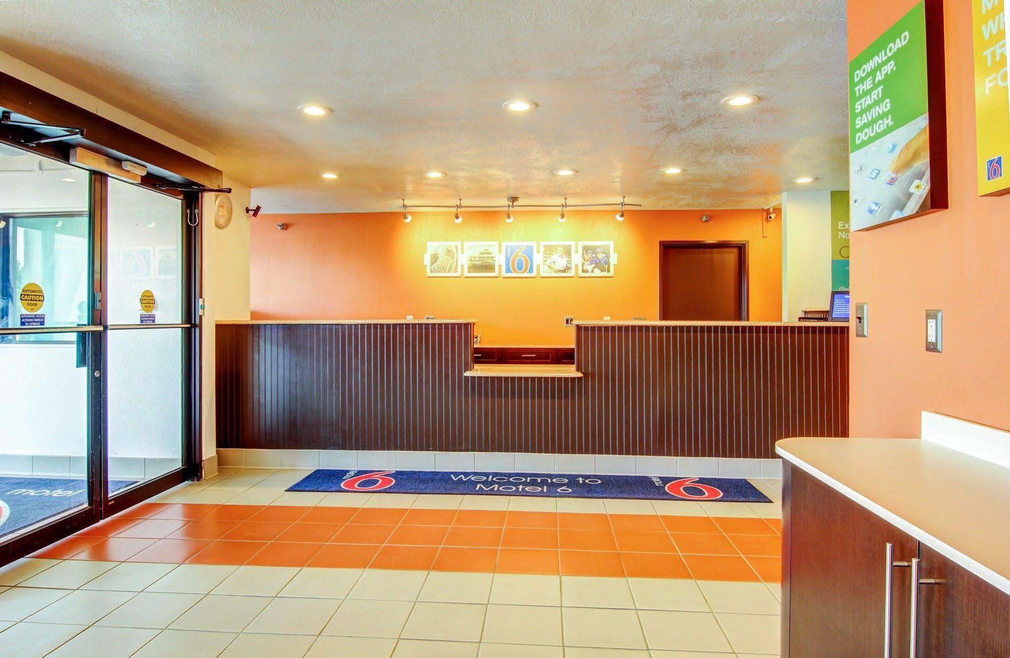 Motel 6-Columbia, Mo - East Экстерьер фото